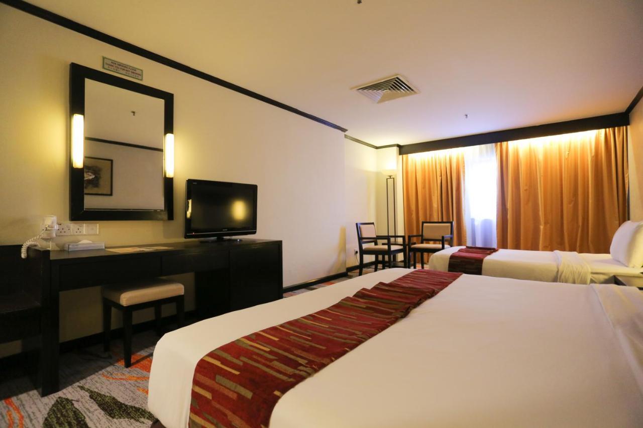 Espira Sri Petaling Hotel Kuala Lumpur Exterior photo