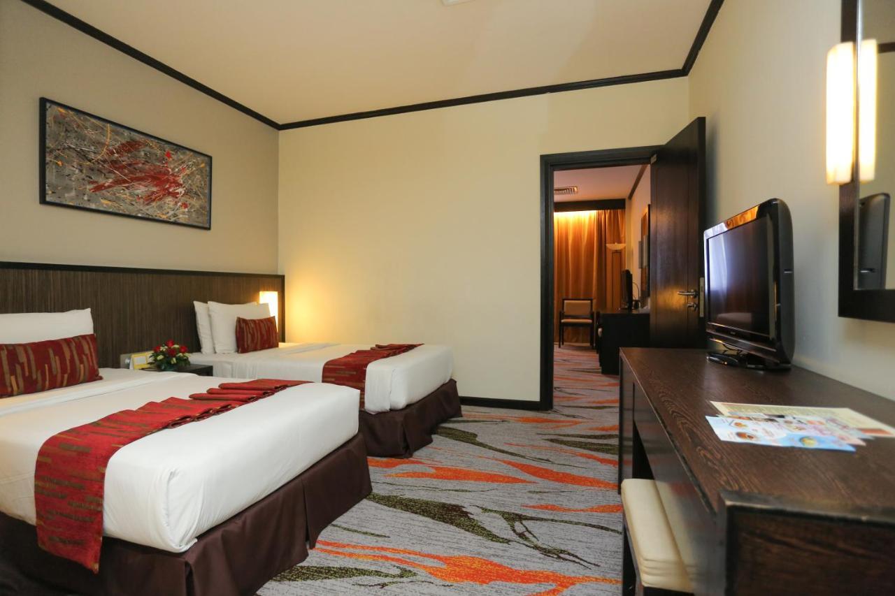 Espira Sri Petaling Hotel Kuala Lumpur Exterior photo