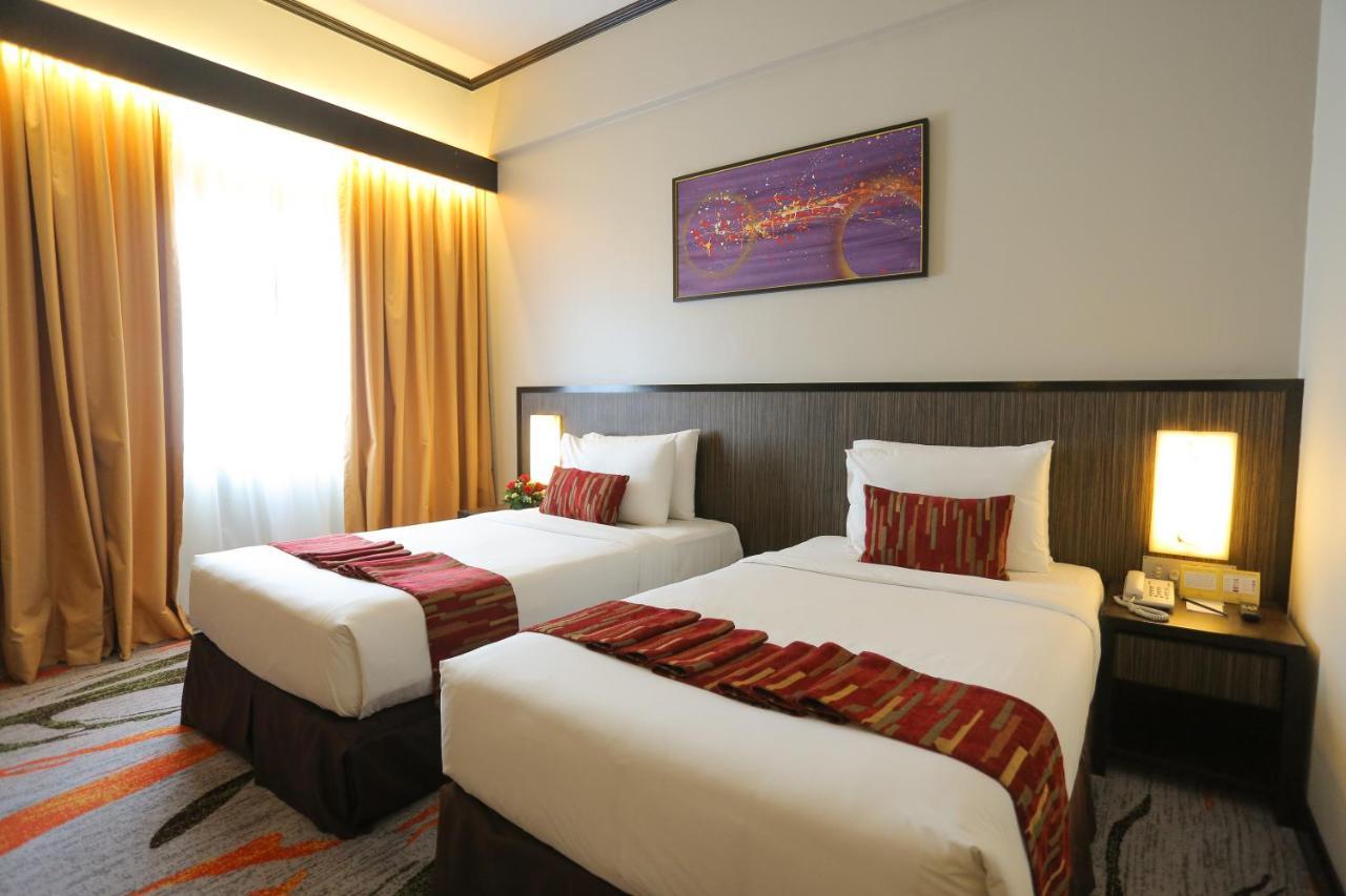 Espira Sri Petaling Hotel Kuala Lumpur Exterior photo