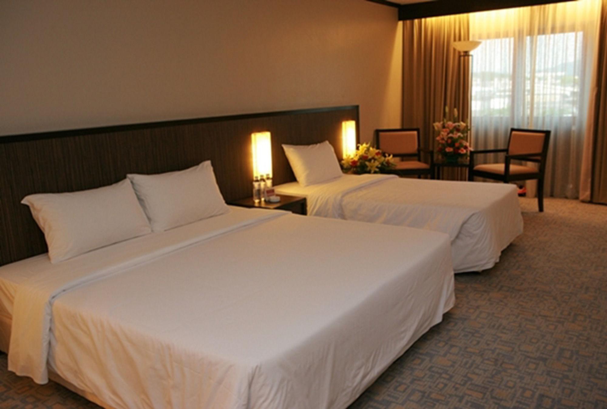 Espira Sri Petaling Hotel Kuala Lumpur Exterior photo